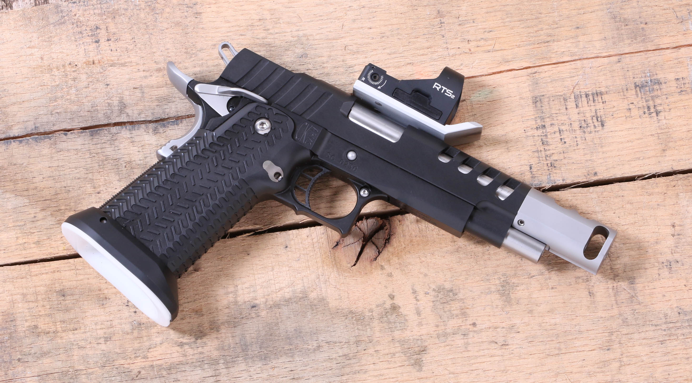 CK Arms 4.1" Shorty Thunder Open Gun RTS2 9mm Black/SS Controls Steel Grip