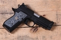 Wilson Combat EDC X9 Lightrail Black/Gray Grips